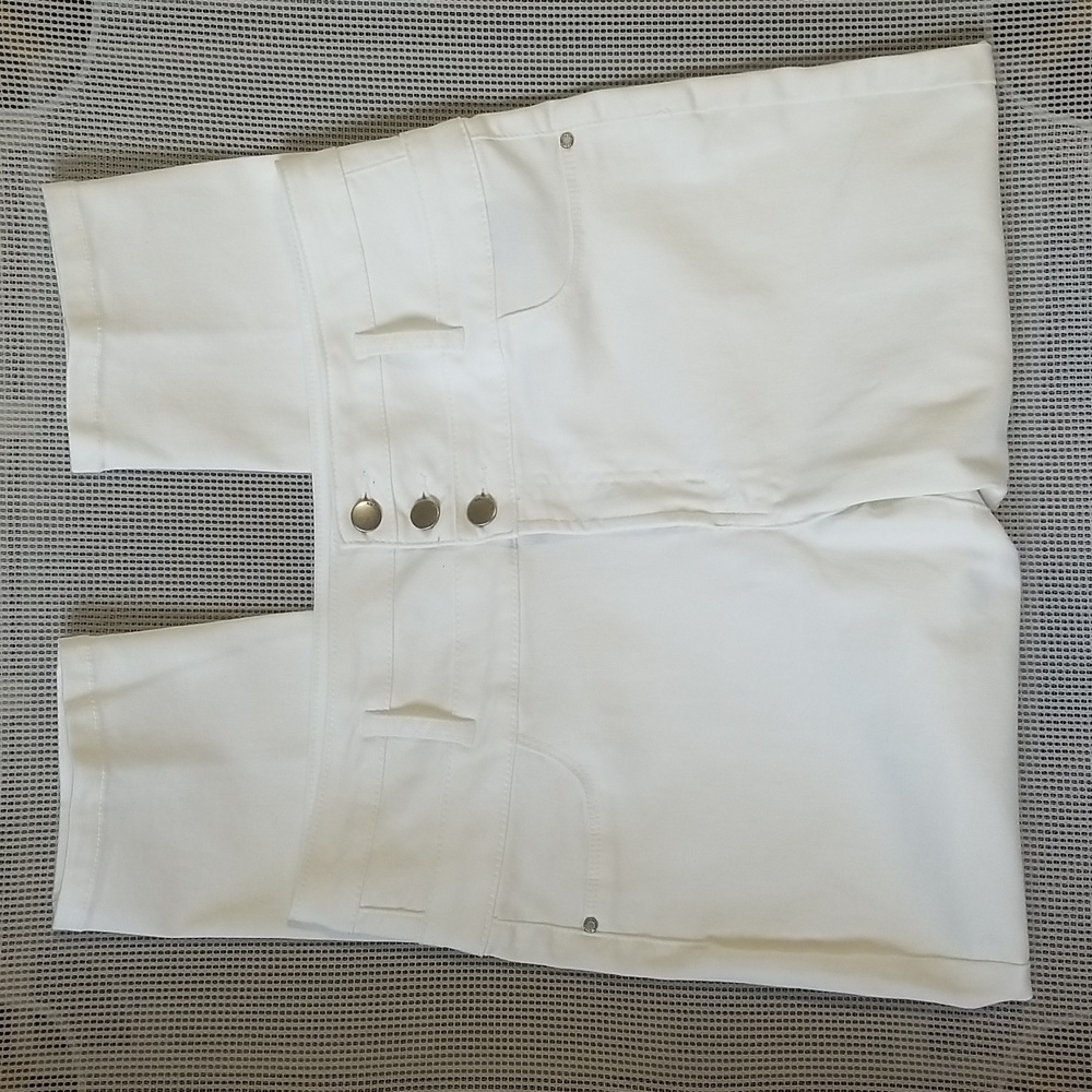 Stretchy cropped pants